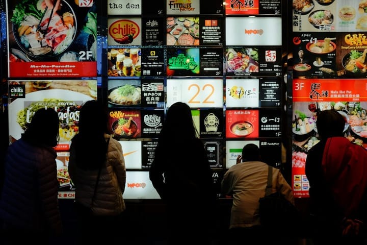 Kurangi Pilihan, Tingkatkan Penjualan: Solusi Praktis Mengatasi Overchoice untuk Bisnis Anda