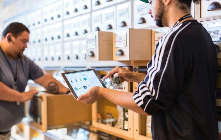 Mengapa Bisnis Anda Butuh Manajemen Inventaris Berbasis Cloud