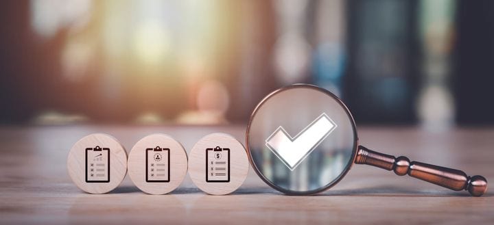 Concept of auditing and evaluating quality and efficiency via business documents